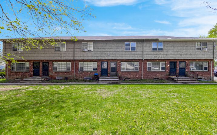 Pictures of Multifamily property located at 1280 Townsend Avenue, New Haven, CT 06513 for sales - image #1