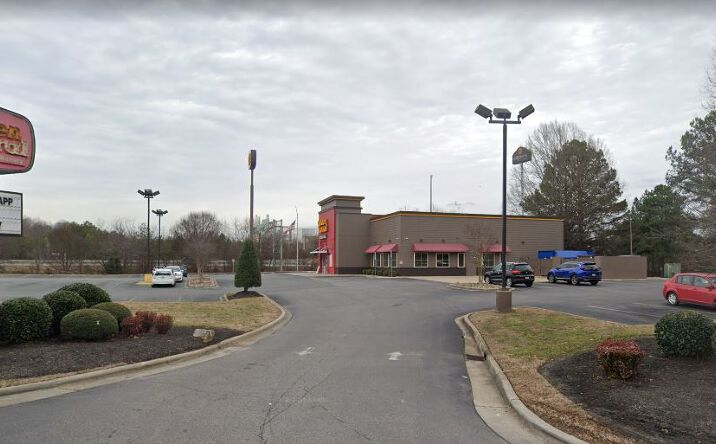 Pictures of Retail, Hospitality, Land property located at 120 Gallery Center Drive, Mooresville, NC 28117 for sales - image #1