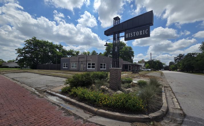 Pictures of Retail, Office property located at 518 North 5th Street, Temple, TX 76501 for sales - image #1
