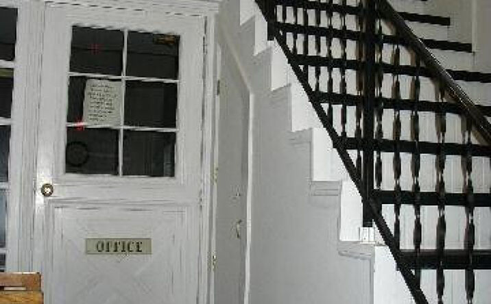 233 Wall Street, Kingston