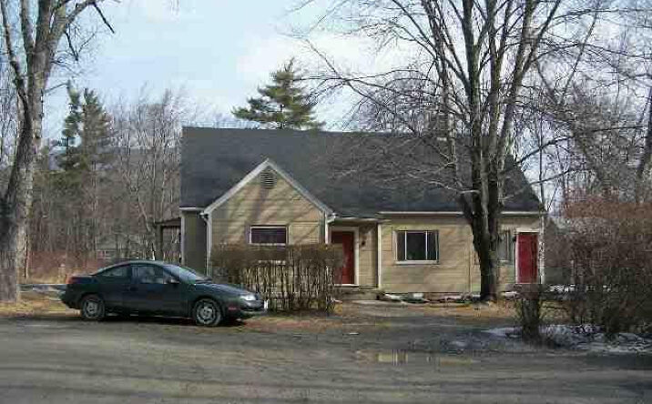 207-214 Simmons Court, Woodstock