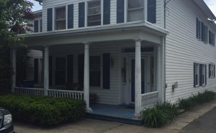 46 W Pierpont, Kingston