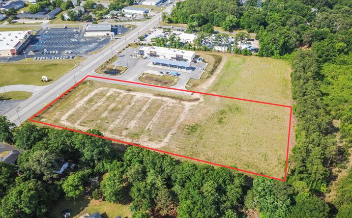 Pictures of Land property located at 2621 West Palmetto Street, Florence, SC 29501 for sales - image #1