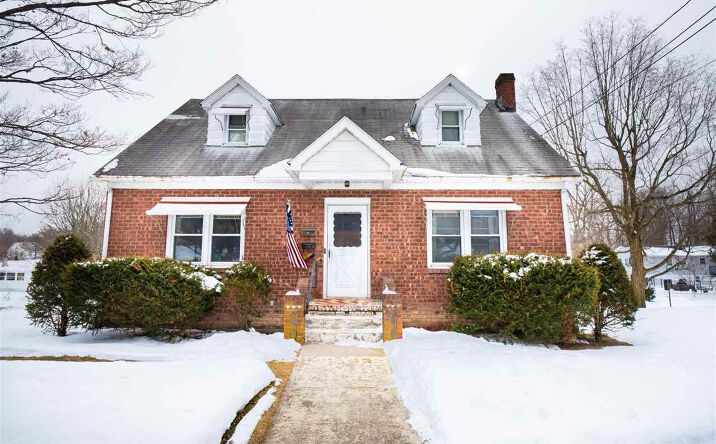10 Hasbrouck Avenue, Highland