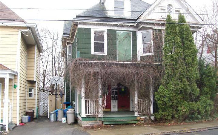 22 W Pierpont Street, Kingston