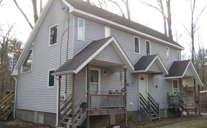 25-27 Pine Grove, Woodstock