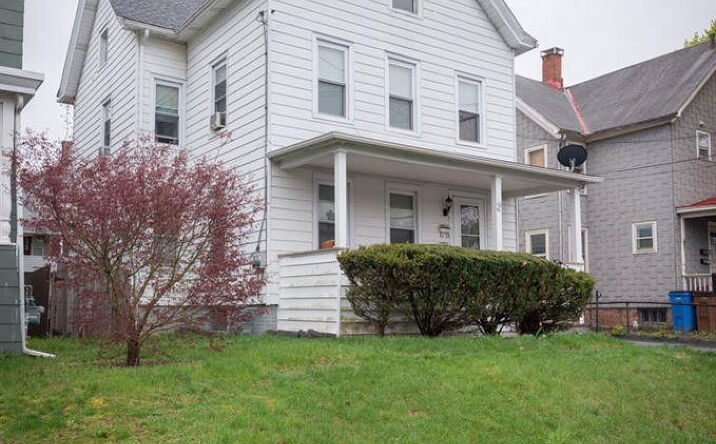 48 Hoffman, Kingston