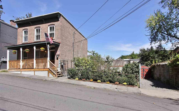 42 Post Street, Kingston