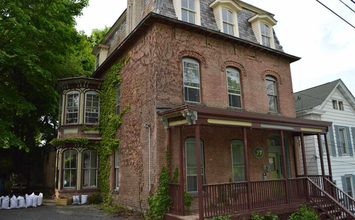 27 Spring Street, Kingston