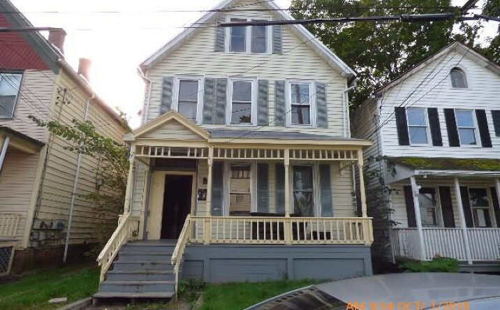 62 Van Buren Street, Kingston