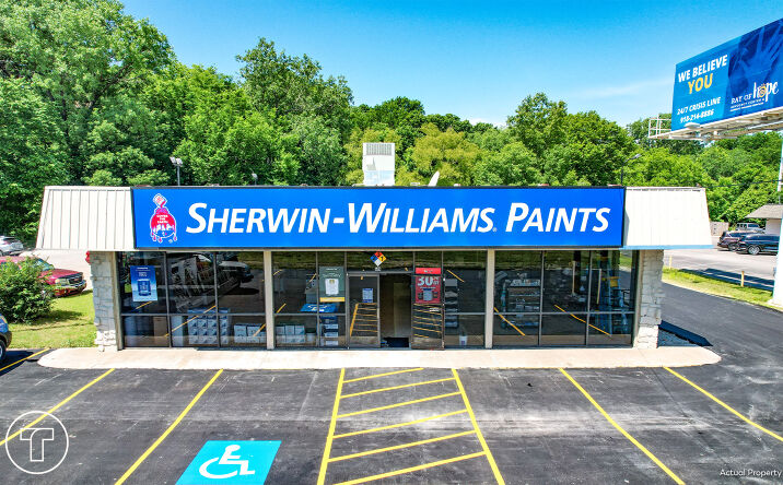Pictures of Retail property located at 619 Southeast Washington Boulevard, Bartlesville, OK 74006 for sales - image #1