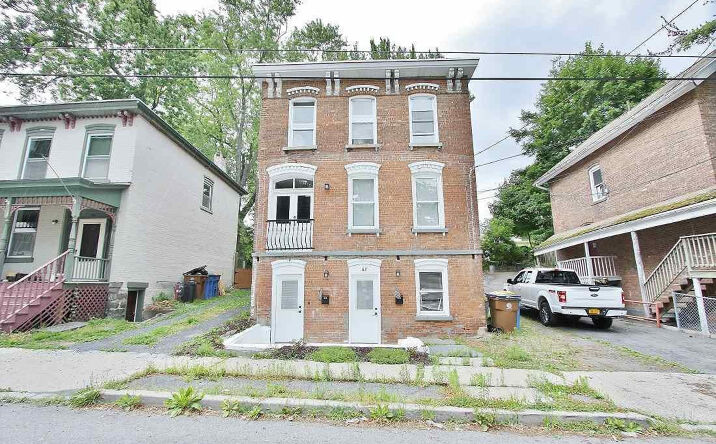 62 Gill Street, Kingston