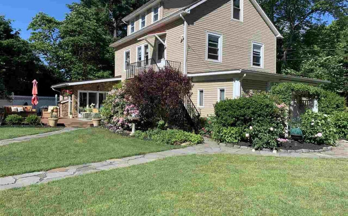 347 Dewitt Mills Road, Kingston