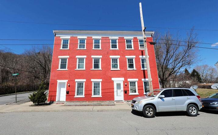 213 Catherine Street, Kingston