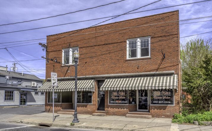 Pictures of Mixed Use, Retail property located at 211 Main Street, Saugerties, NY 12477 for sales - image #1