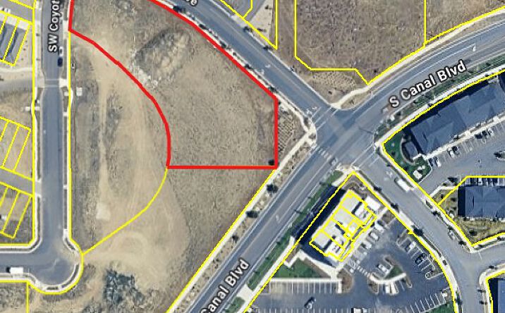 Pictures of Mixed Use, Land property located at Southwest Coyote Avenue, Redmond, OR 97756 for sales - image #1
