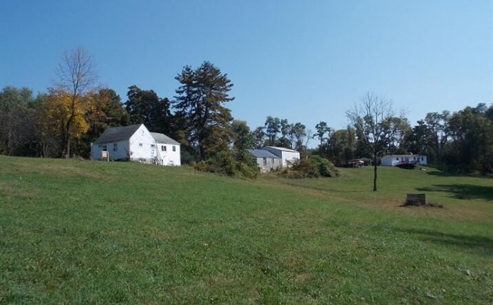 305 Wire Road 305, Germantown