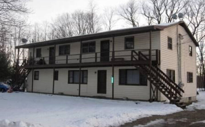 1195 Sandy Plains Road, Cairo