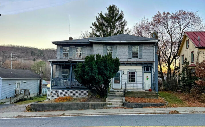 22 Anthony, Hillsdale