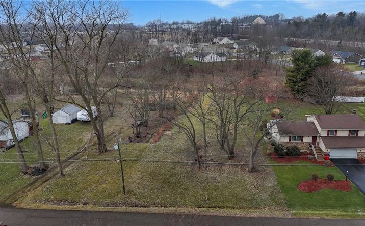 Pictures of Land property located at 4707 Eastland Avenue Northeast, Louisville, OH 44641 for sales - image #1