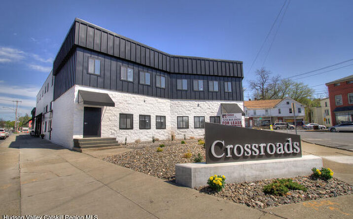 Pictures of Mixed Use, Retail, Office, Land, Multifamily property located at 754-756 Columbia Street, Hudson, NY 12534 for sales - image #1