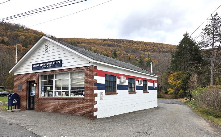 Pictures of Mixed Use property located at 8 Mt Ava Maria Dr, Phoenicia, NY 12464 for sales - image #1