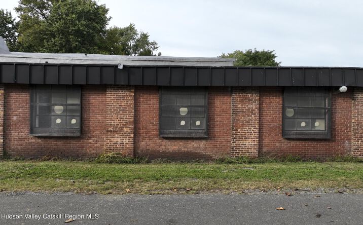 Pictures of Industrial property located at 15 Deyo Street, Kingston, NY 12401 for sales - image #1
