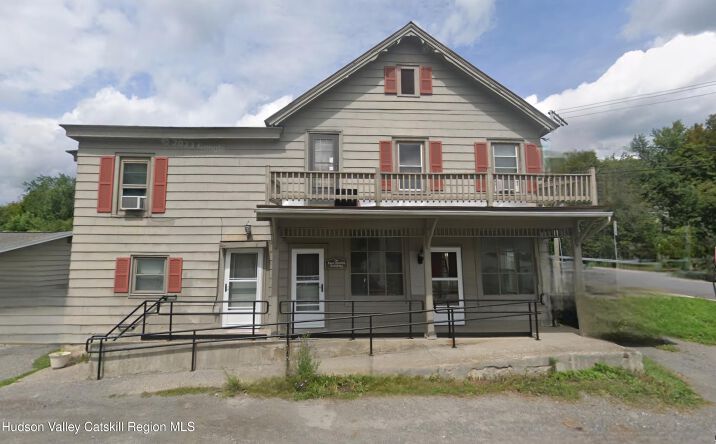 Pictures of Multifamily property located at 1121-1123 Ny Route 295, East Chatham, NY 12060 for sales - image #1