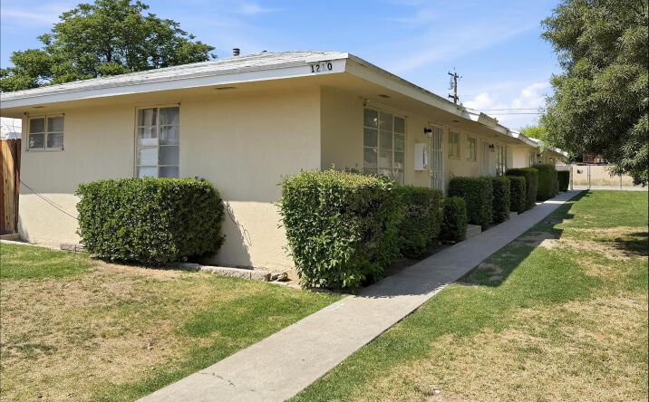 Pictures of Multifamily property located at 1210 Oregon St, Bakersfield, CA 93305-4685 for sales - image #1