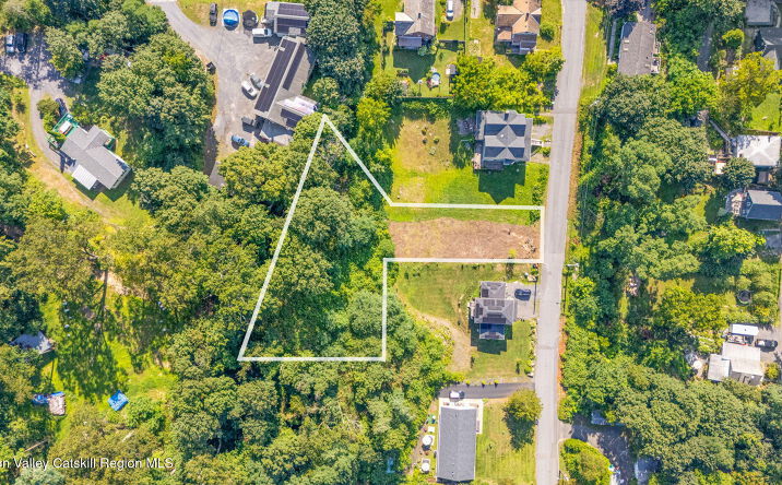 635 Third Avenue, Kingston