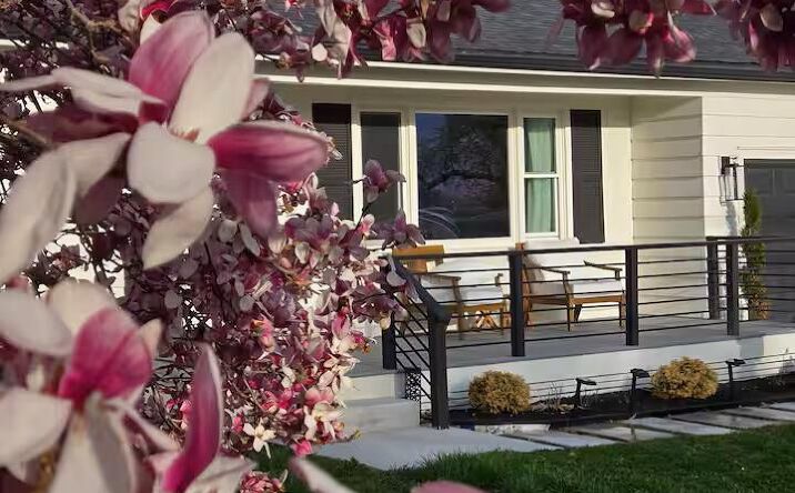 Pictures of Multifamily property located at 212 Joslen Boulevard, Hudson, NY 12534 for sales - image #1