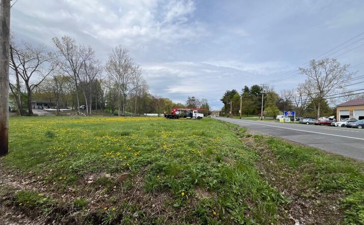 Pictures of Land property located at Tbd Rt. 9w, Marlboro, NY 12542 for sales - image #1