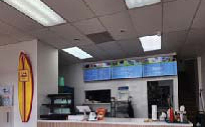 Pictures of Retail property located at 2144  Auiki Street, Honolulu, HI 96819 for sales - image #1