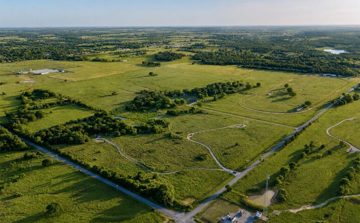 Pictures of Land property located at 13605 Memorial Road, Wilson, OK 73463 for sales - image #1