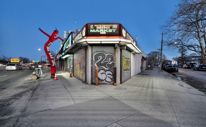 Pictures of Retail property located at 230-02 S Conduit Avenue, New York, NY 11413 for sales - image #1