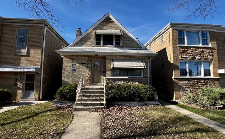Pictures of Multifamily property located at 5552 N Major Avenue, Chicago, IL 60630 for sales - image #1
