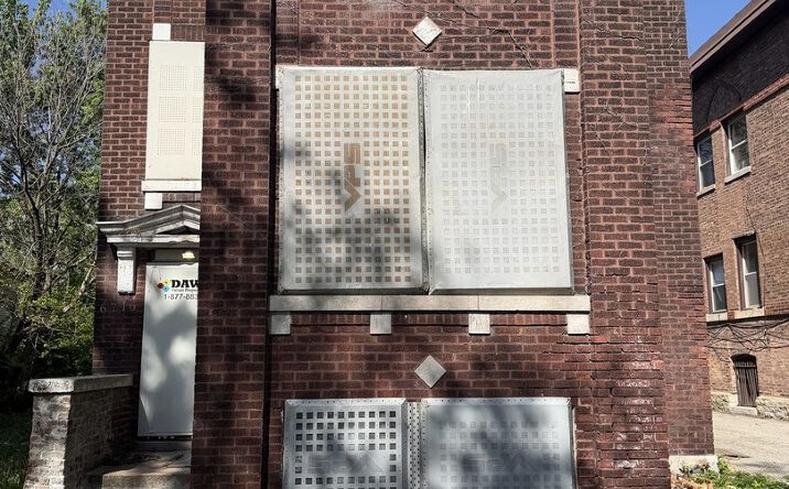 Pictures of Multifamily property located at 6716 S May Street, Chicago, IL 60621 for sales - image #1