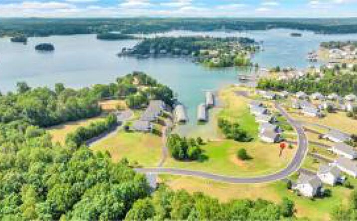 Pictures of Multifamily property located at Lot 3 Lands End Cir, Union Hall, VA 24176 for sales - image #1
