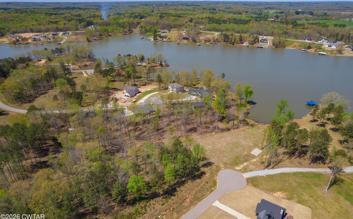 Shoreline Drive Drive, Huntingdon