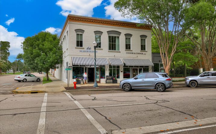Pictures of Retail, Office, Mixed Use property located at 302 Park Avenue SE, Aiken, SC 29801 for sales - image #1