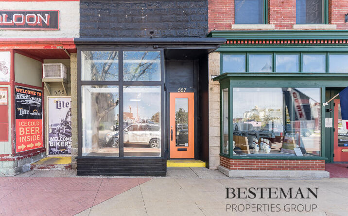 Pictures of Retail property located at 557 W Western Avenue, Muskegon, MI 49440 for sales - image #1