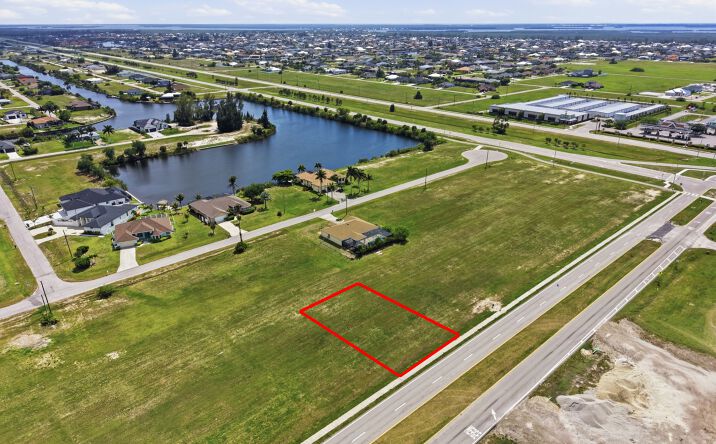 Pictures of Land, Mixed Use, Office property located at 3008 Tropicana Parkway W, Cape Coral, FL 33993 for sales - image #1