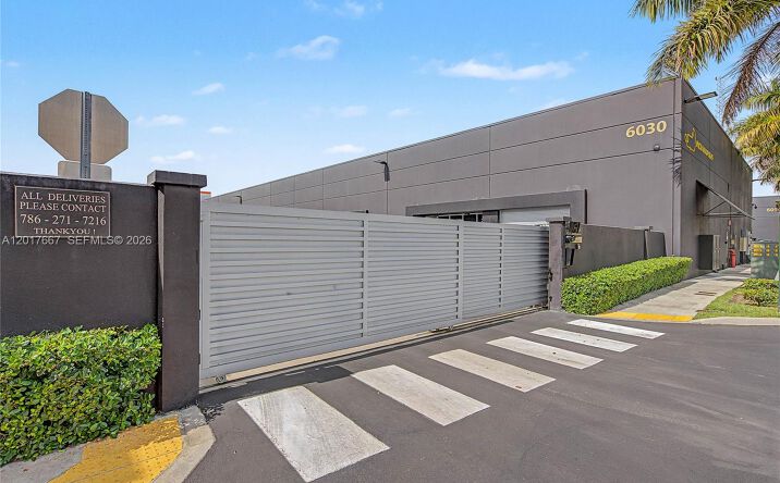 Pictures of Industrial, Self Storage property located at 6030 NW 102nd Ave # 205, Doral, FL 33178 for sales - image #1