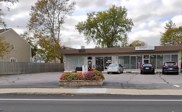 Pictures of Business for Sale, Retail property located at 699 NE Willett Avenue NE UNIT 1, East Providence, RI 02915 for sales - image #1