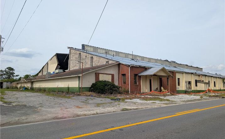 Pictures of Industrial property located at 1114 E Marion Avenue, Nashville, GA 31639 for sales - image #1