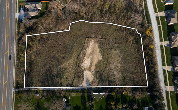 Pictures of Land property located at 199 E NERGE RD, ROSELLE, IL 60172 for sales - image #1