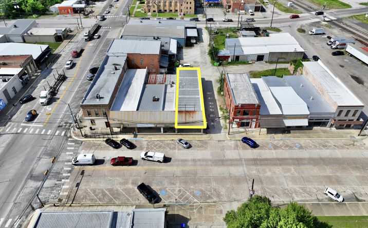 Pictures of Retail property located at 108 E MAIN ST, TRINITY, TX 75862 for sales - image #1