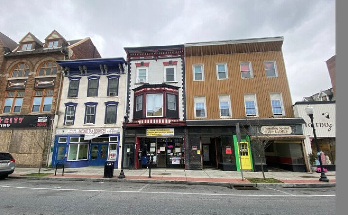 Pictures of Retail, Multifamily property located at 126 E Lincoln Hwy, Coatesville, PA 19320 for sales - image #1