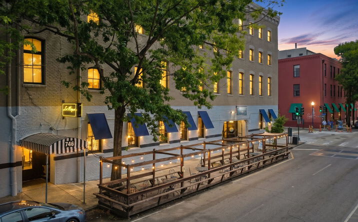 Pictures of Retail property located at 746 Tchoupitoulas Street, New Orleans, LA 70130 for sales - image #1