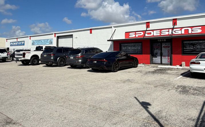Pictures of Industrial property located at 1215 SE 10th St, CAPE CORAL, FL 33990 for sales - image #1